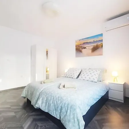 Apartament Varna Central Apartment